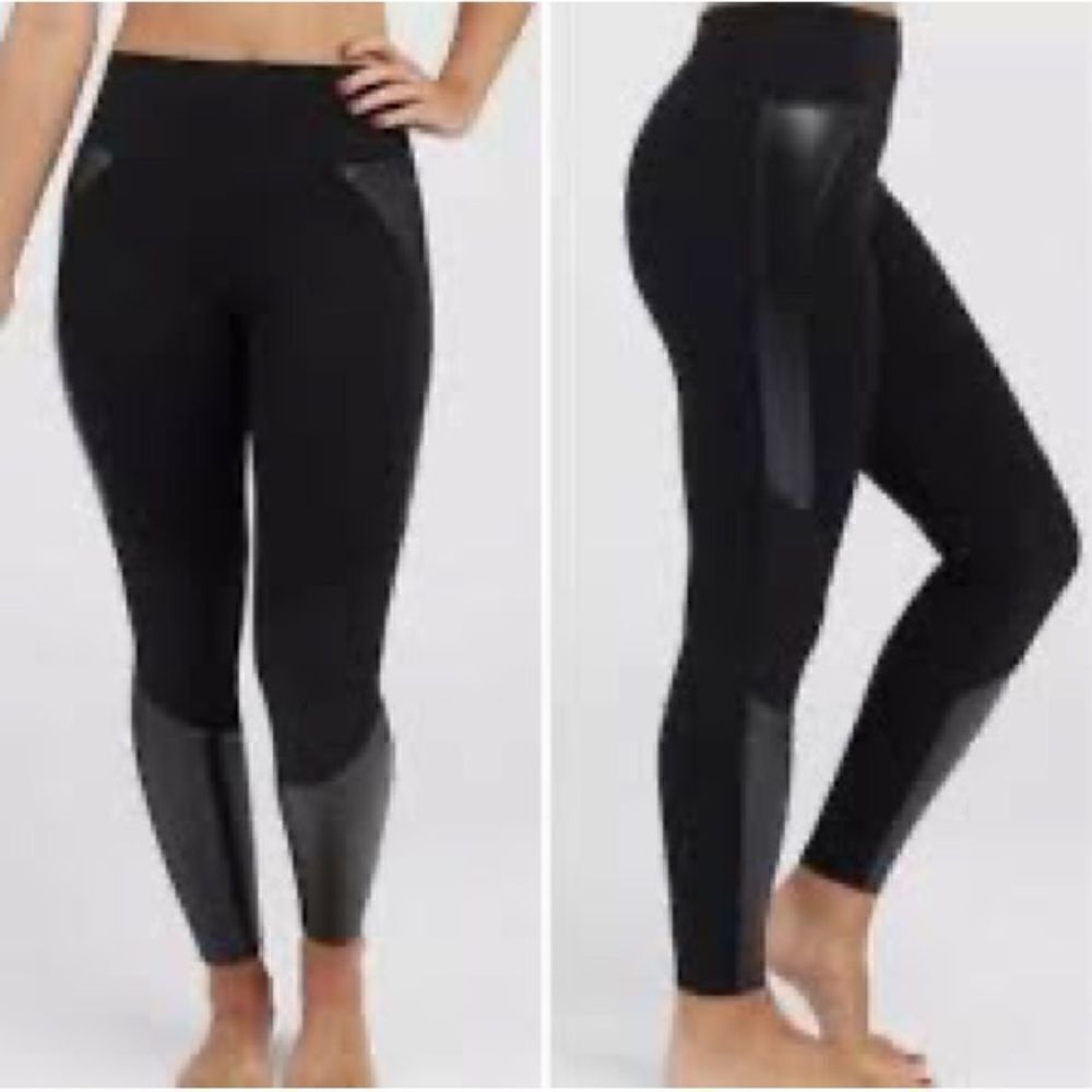 NWOT Spanx Assets Moto Faux Leather Ponte Black Leggings Womens S